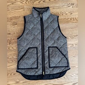 J. Crew Black and White Herringbone Vest. Size Small